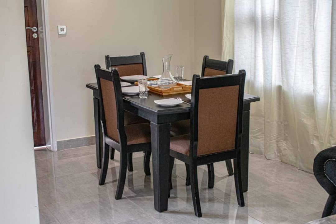 Lynm Residence Хараре Экстерьер фото