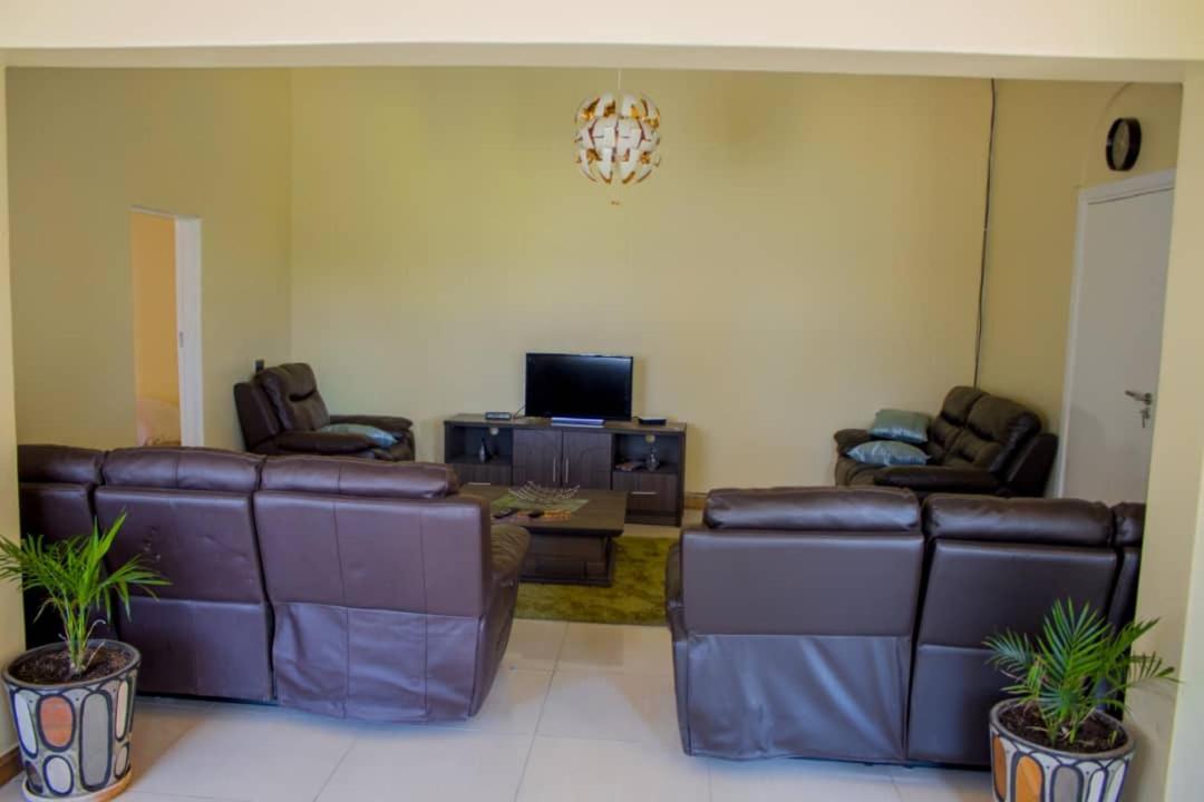 Lynm Residence Хараре Экстерьер фото